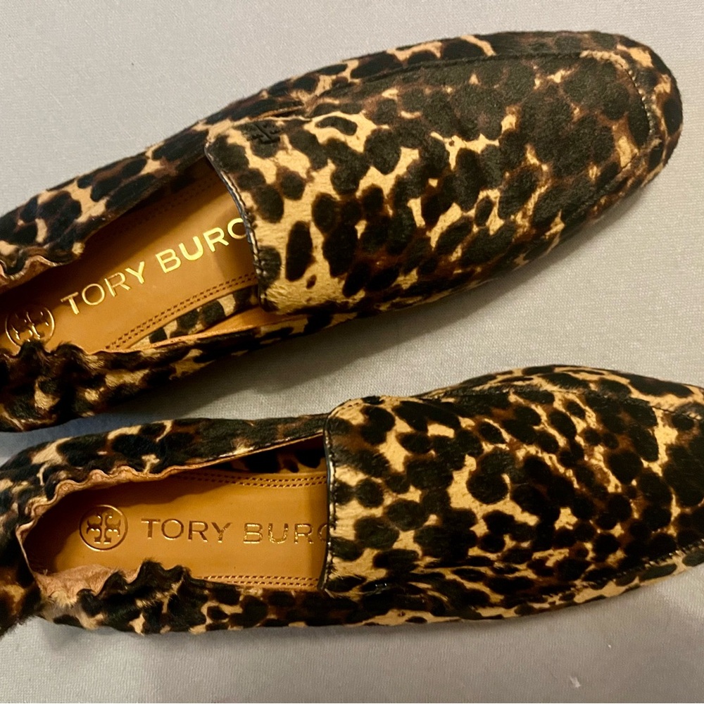 NEW with TAGS TORI BURCH Barbados Leopard Flats